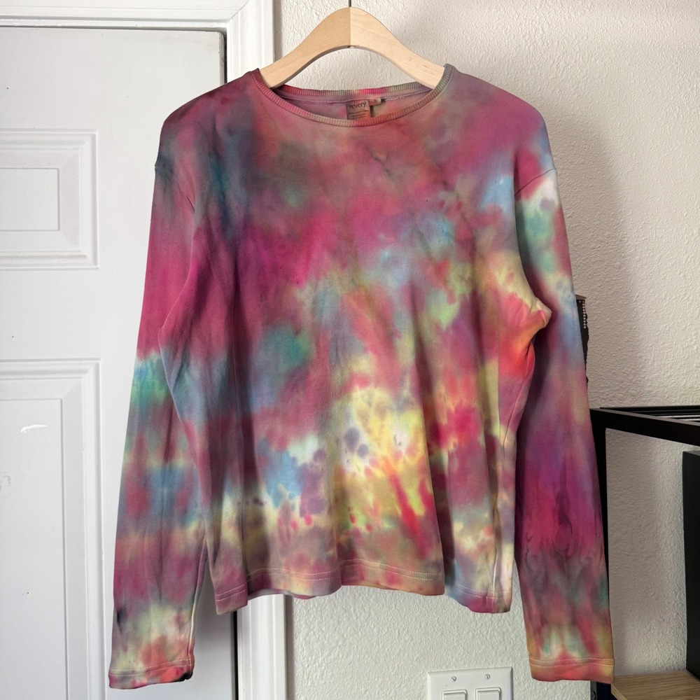 REVERY multicolor rainbow tie dye organic cotton crew neck long sleeve tee